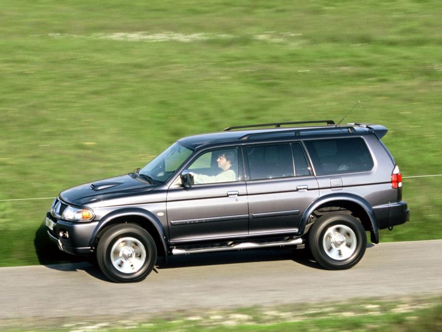  Mitsubishi Pajero Sport 2005 года  (фото 6 из 18)